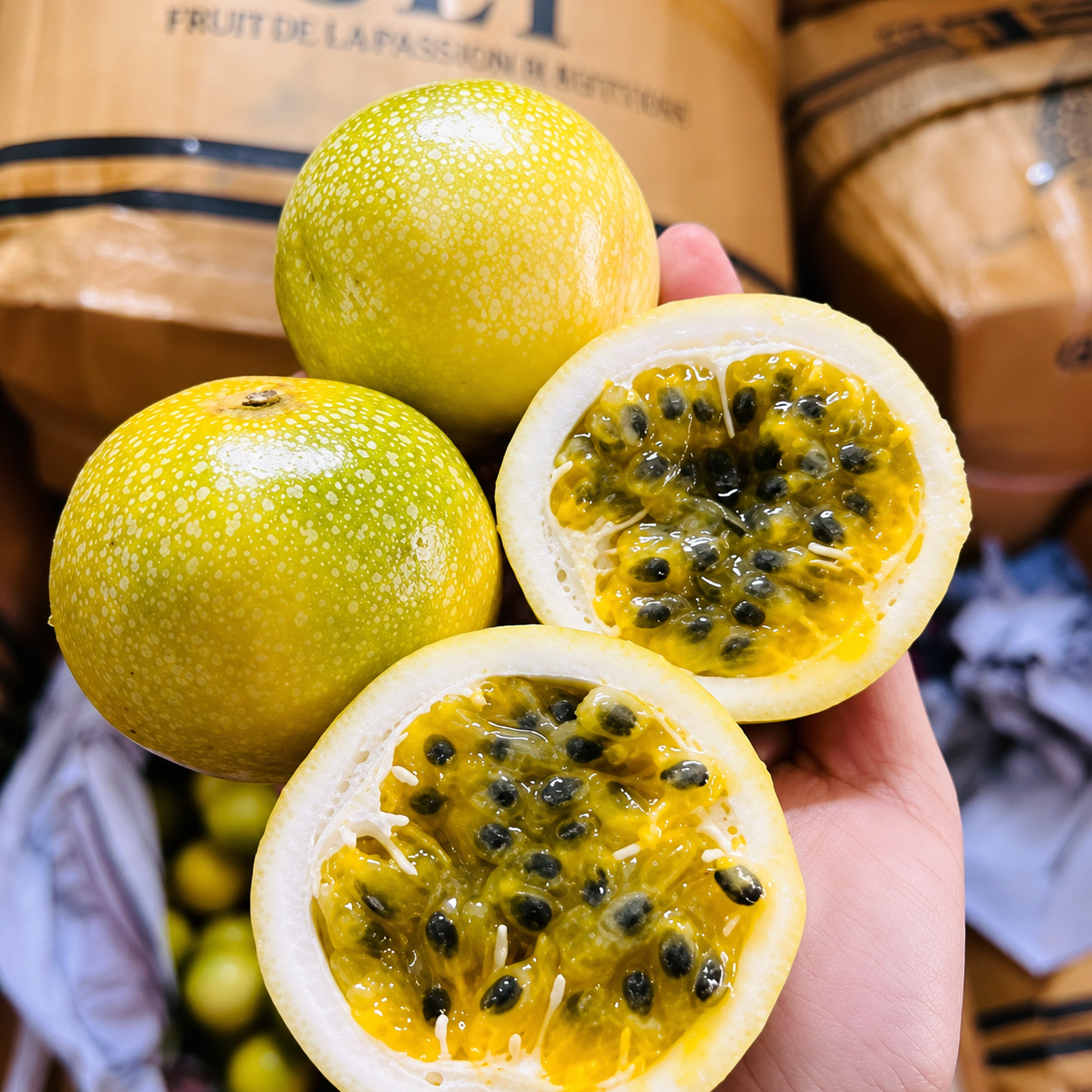 Honey Sweet Passionfruit - FRESH FRUIT
